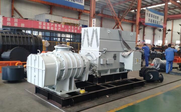 三葉羅茨鼓風(fēng)機(jī).jpg 三葉羅茨鼓風(fēng)機(jī)